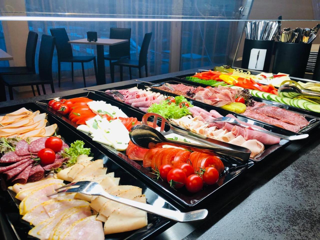 Jet Zurich Airport 3*